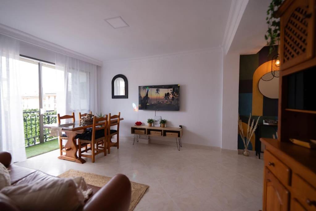 Apartamento Chic In Huelva 4 Habitaciones Exterior foto